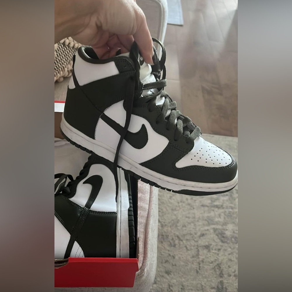 Nike Dunks